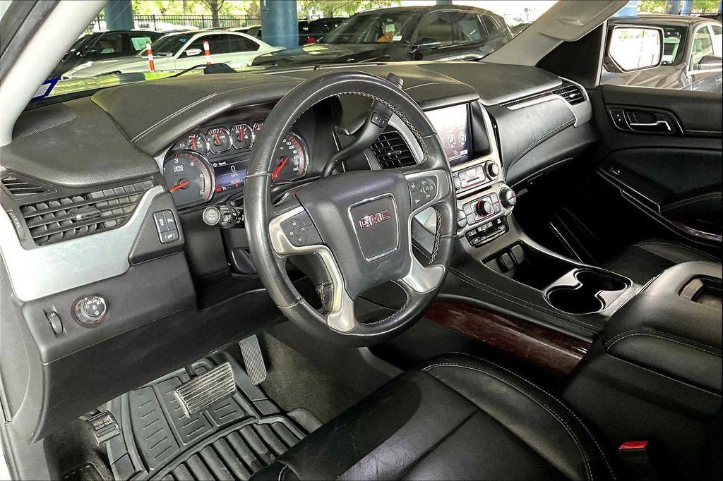 used 2016 GMC Yukon XL car, priced at $13,977