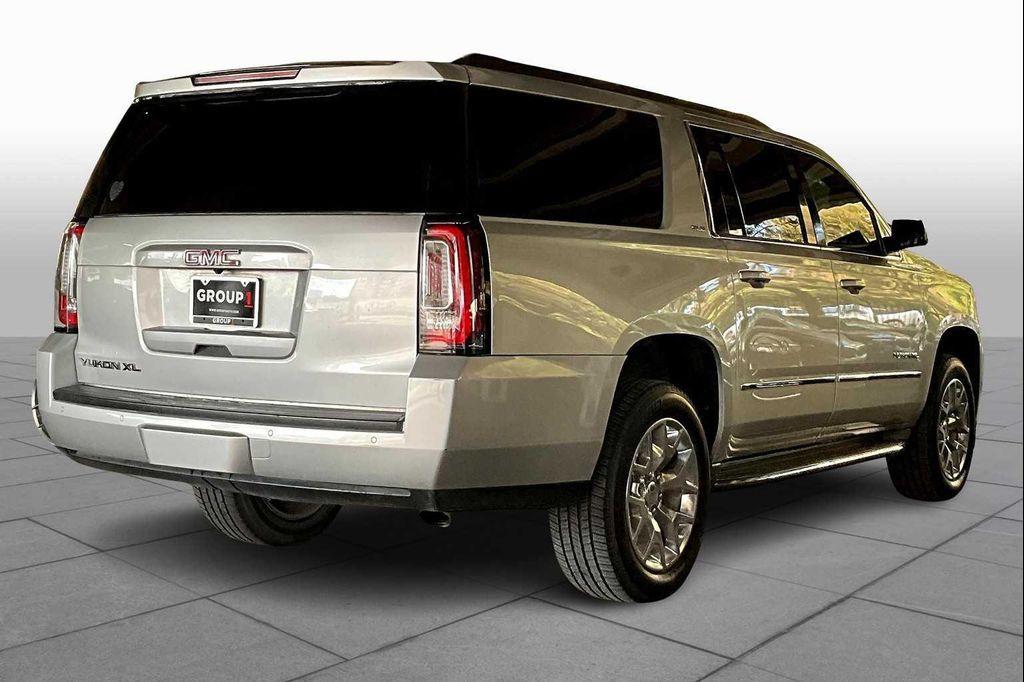 used 2016 GMC Yukon XL car, priced at $13,977