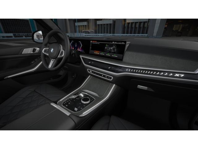 new 2026 BMW X7 car, priced at $100,060