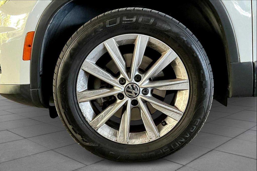 used 2017 Volkswagen Tiguan Limited car, priced at $8,400