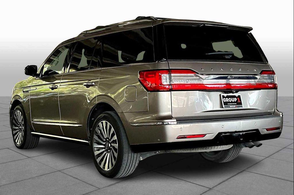 used 2019 Lincoln Navigator car, priced at $35,709