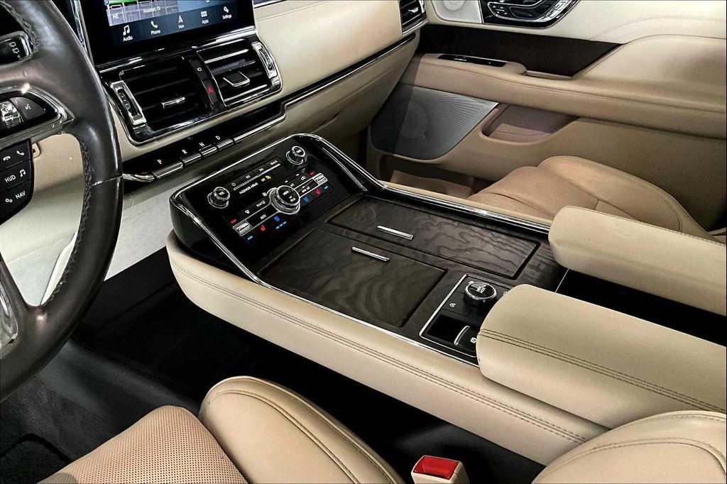 used 2019 Lincoln Navigator car, priced at $35,709