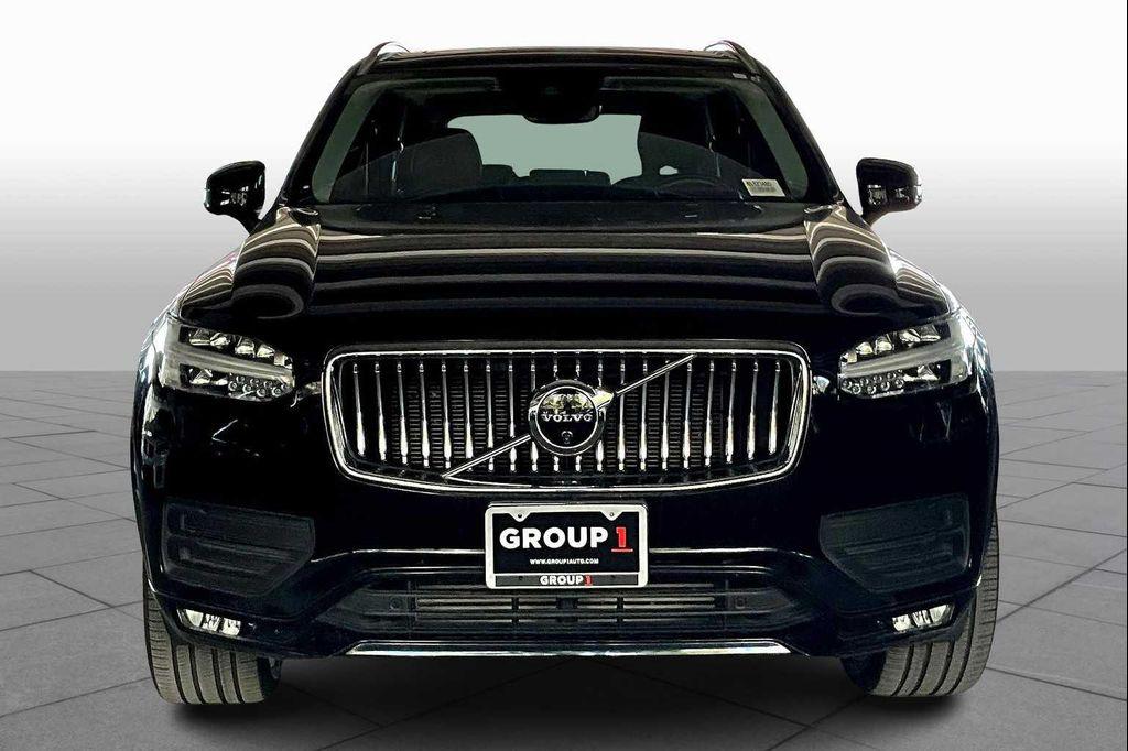 used 2022 Volvo XC90 car, priced at $38,215