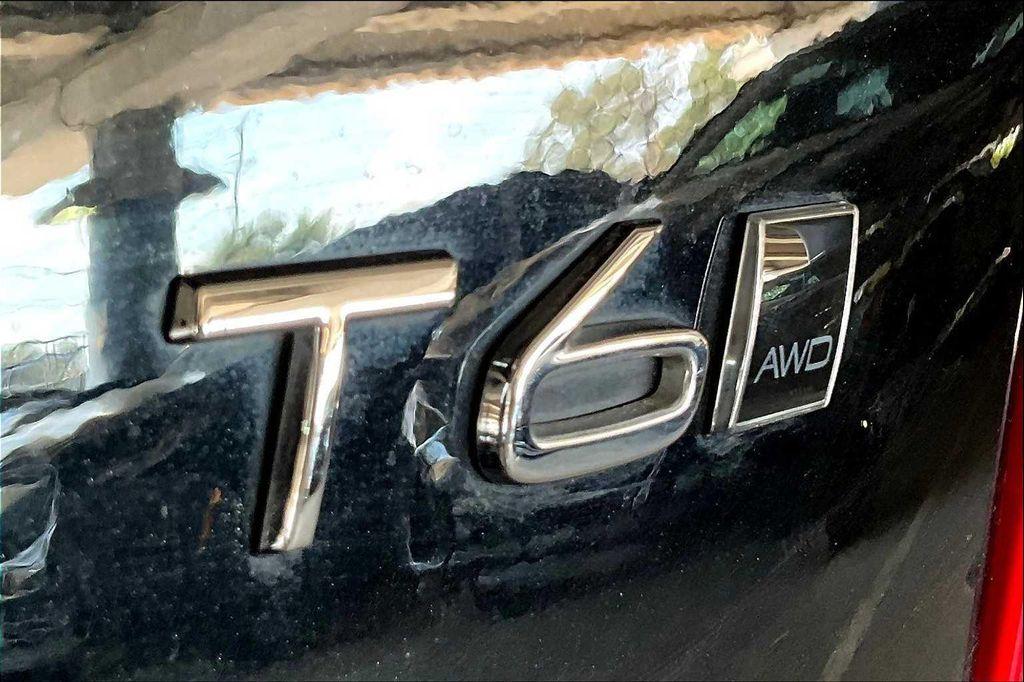 used 2022 Volvo XC90 car, priced at $38,215