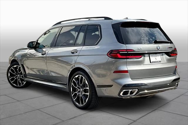 new 2025 BMW X7 car, priced at $117,020