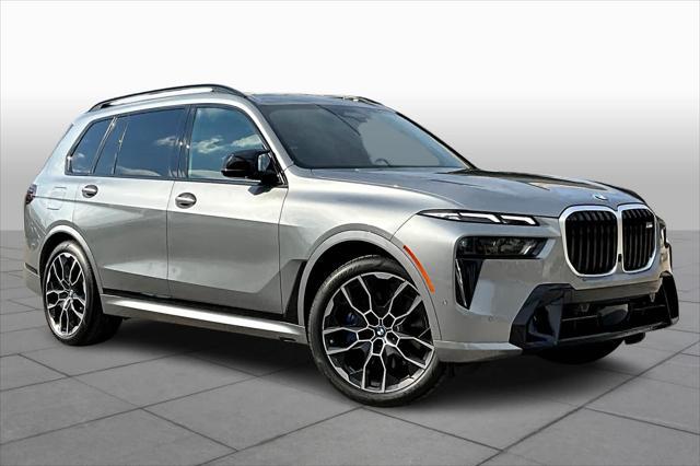 new 2025 BMW X7 car, priced at $117,020