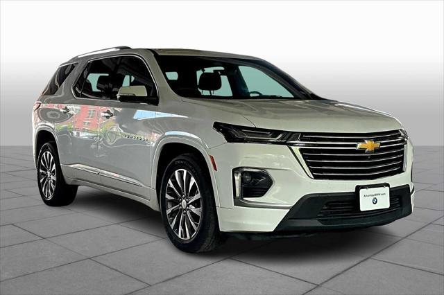 used 2022 Chevrolet Traverse car, priced at $31,400