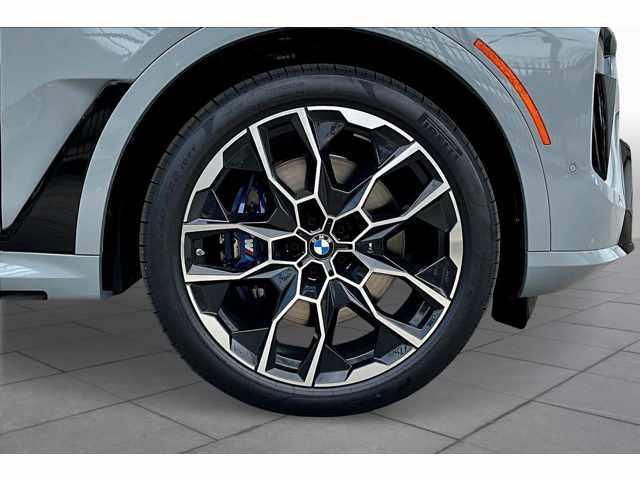 new 2025 BMW X7 car, priced at $119,970