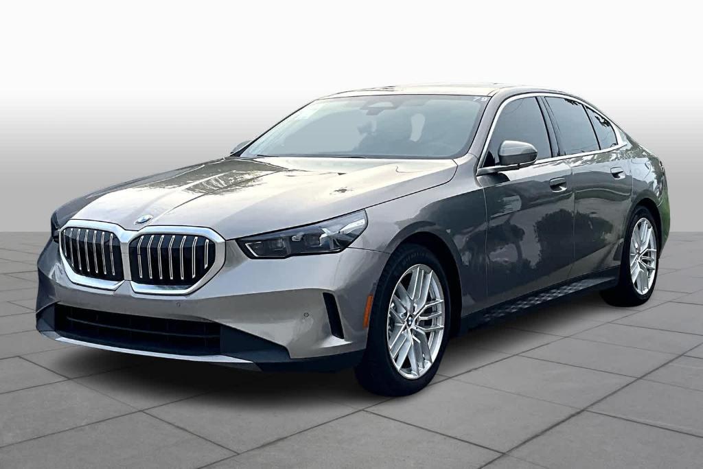 new 2024 BMW 530 car, priced at $60,460