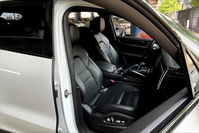 used 2019 Porsche Cayenne car, priced at $31,986