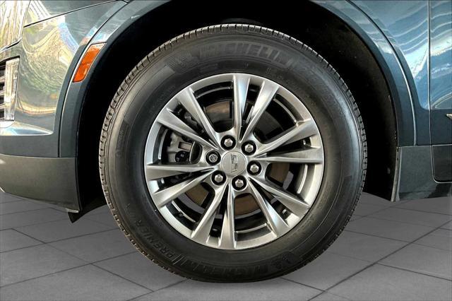 used 2021 Cadillac XT5 car, priced at $25,915