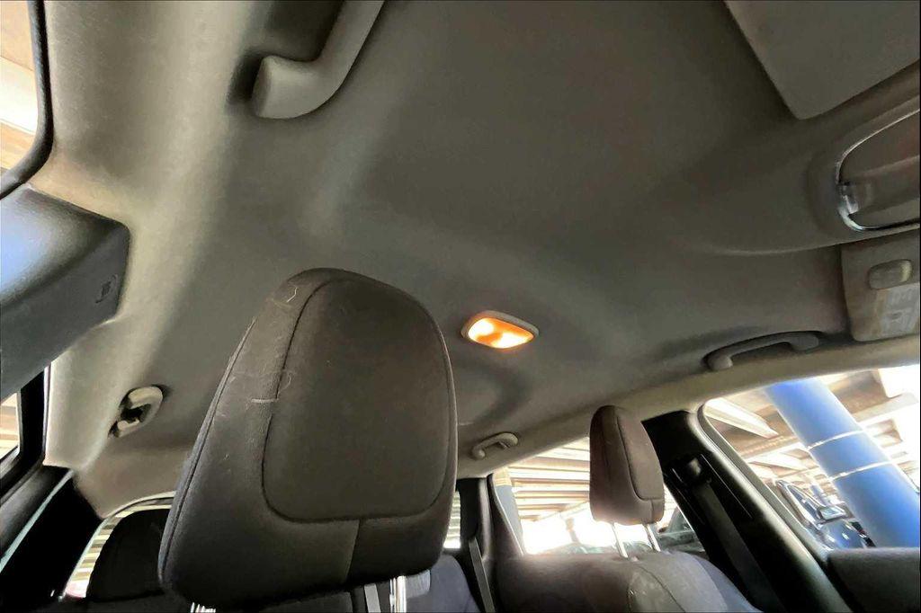 used 2015 Jeep Cherokee car, priced at $10,964