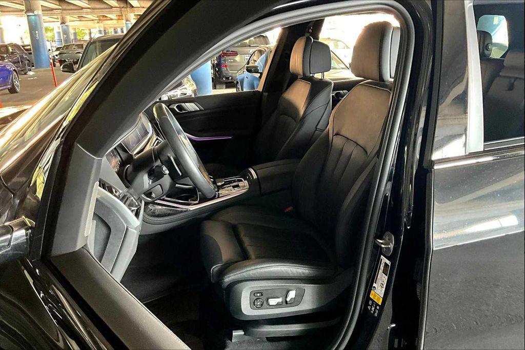 used 2021 BMW X7 car, priced at $44,988