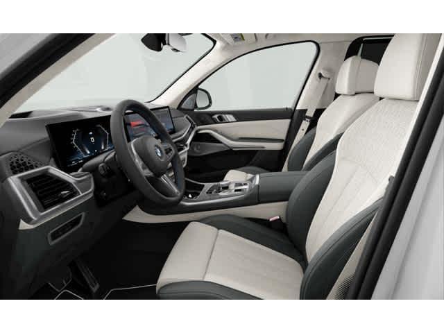 new 2026 BMW X7 car, priced at $131,475
