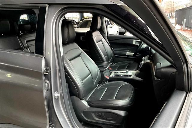 used 2022 Ford Explorer car, priced at $25,061