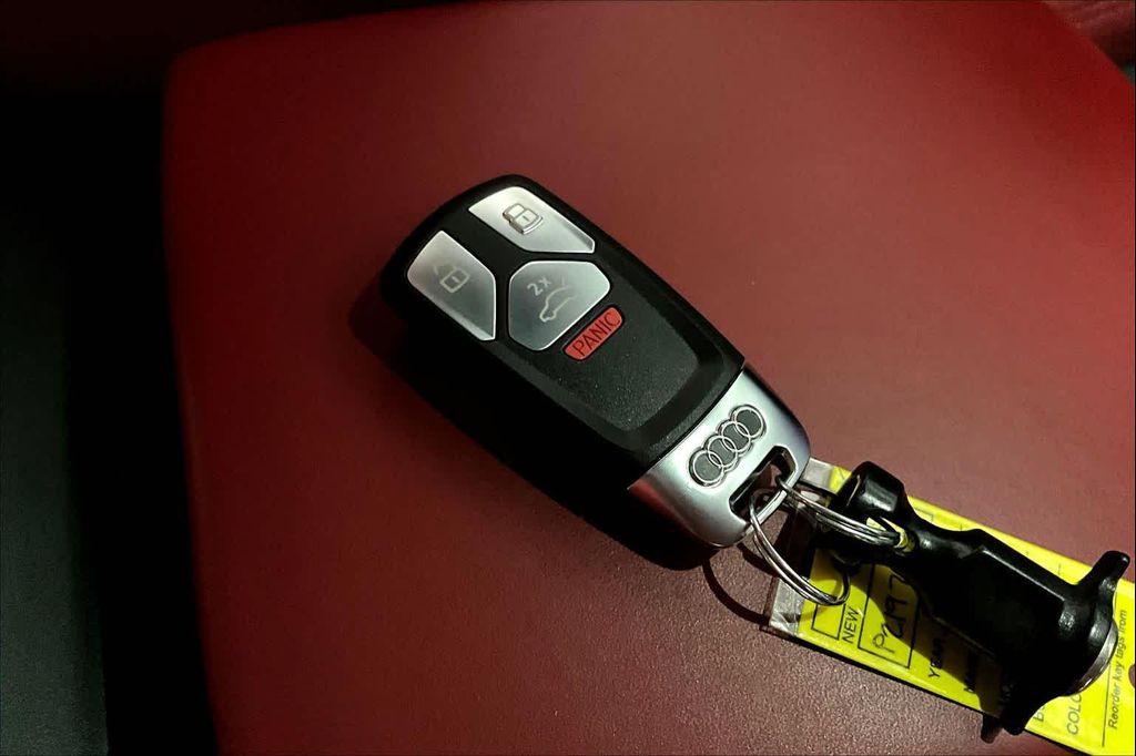 used 2023 Audi SQ5 car, priced at $42,915