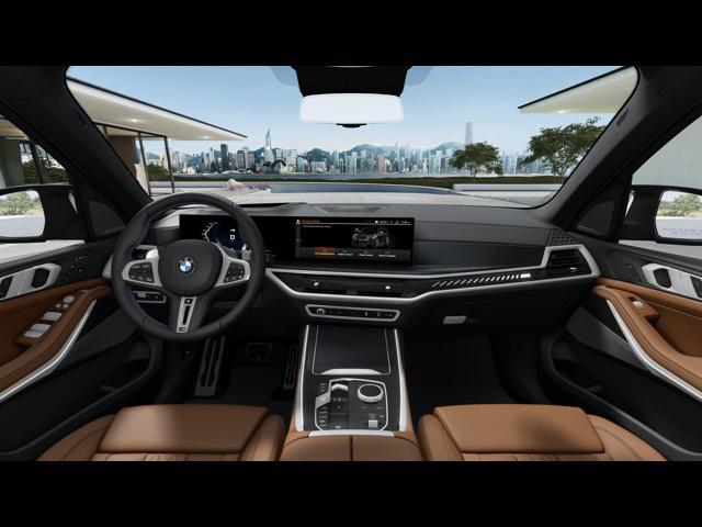 new 2025 BMW X7 car, priced at $119,060