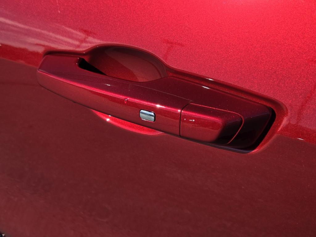 new 2026 Chevrolet Traverse car, priced at $57,950