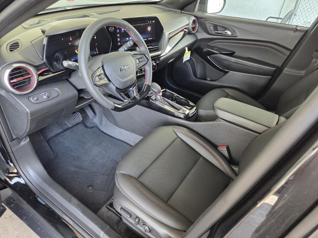 new 2025 Chevrolet Trax car, priced at $25,895