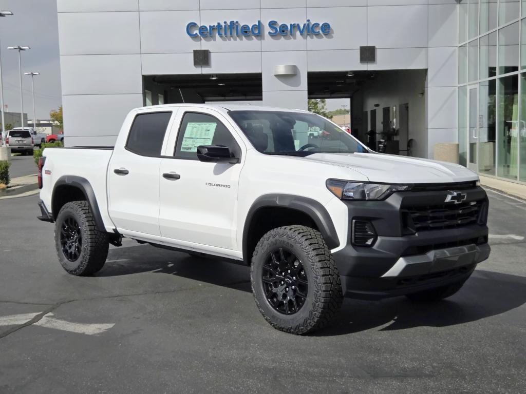 new 2026 Chevrolet Colorado car, priced at $43,190