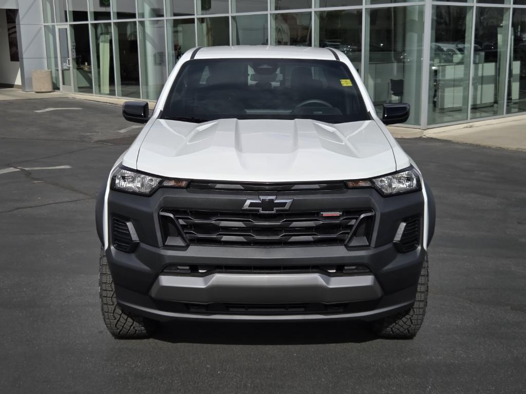 new 2026 Chevrolet Colorado car, priced at $43,190