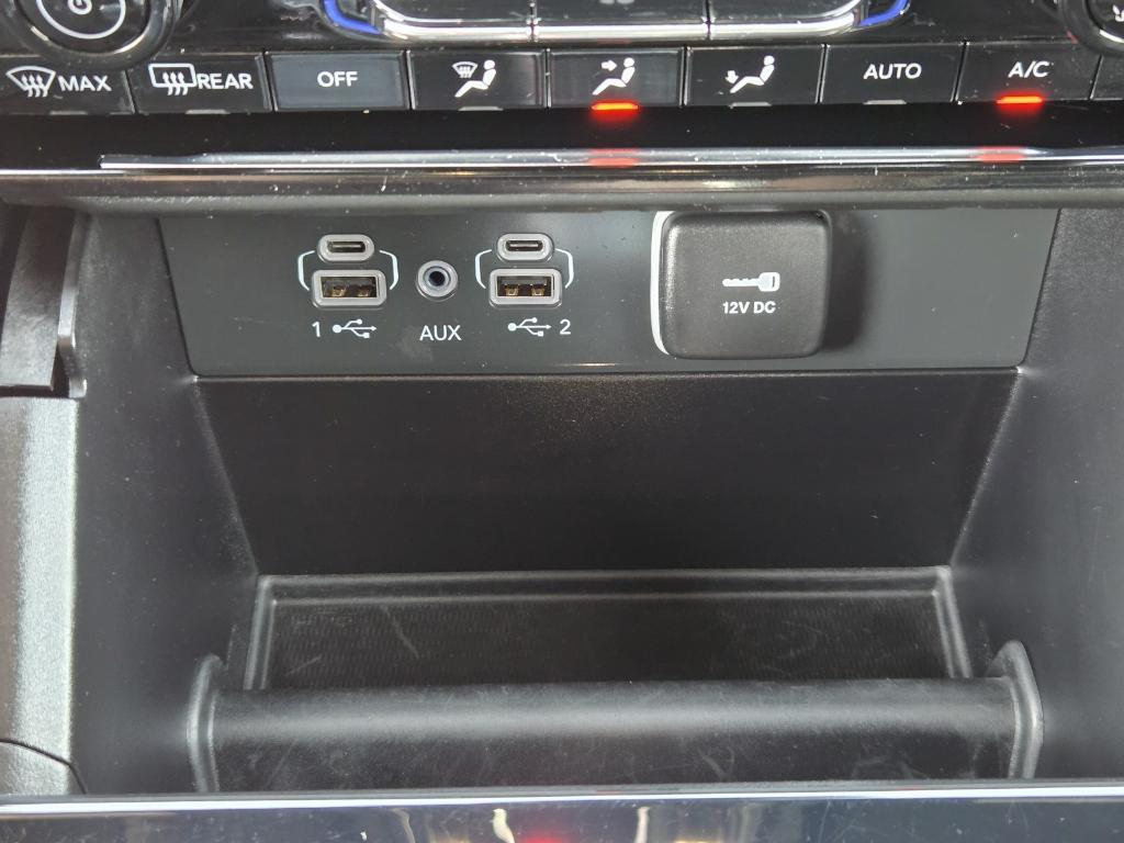 used 2024 Jeep Grand Cherokee car, priced at $38,211