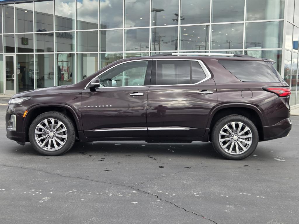 used 2022 Chevrolet Traverse car, priced at $33,574