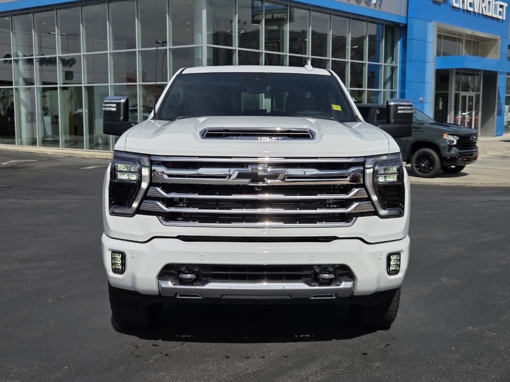 new 2025 Chevrolet Silverado 3500 car, priced at $87,379