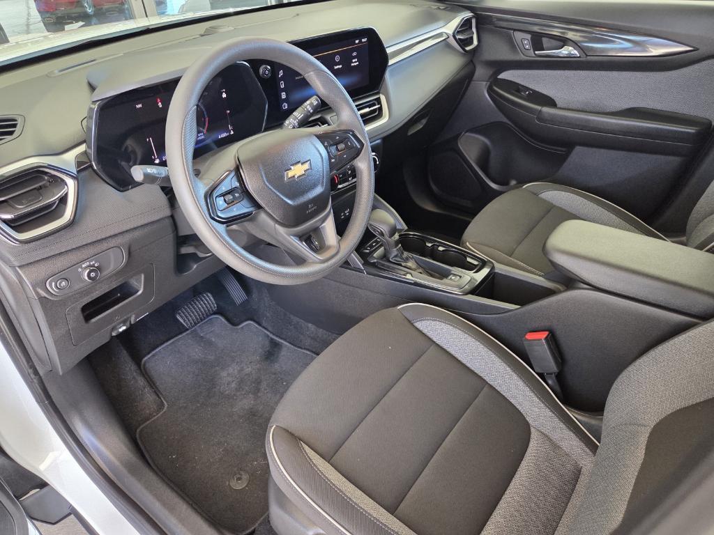 used 2025 Chevrolet TrailBlazer car, priced at $25,245