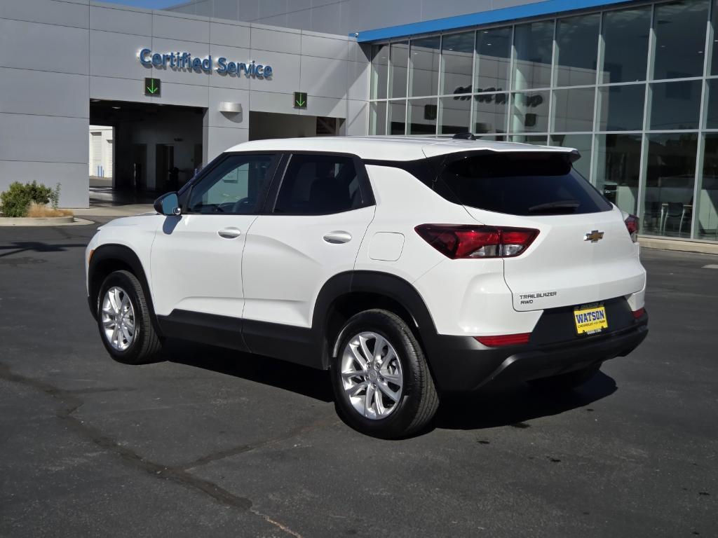 used 2025 Chevrolet TrailBlazer car, priced at $25,245