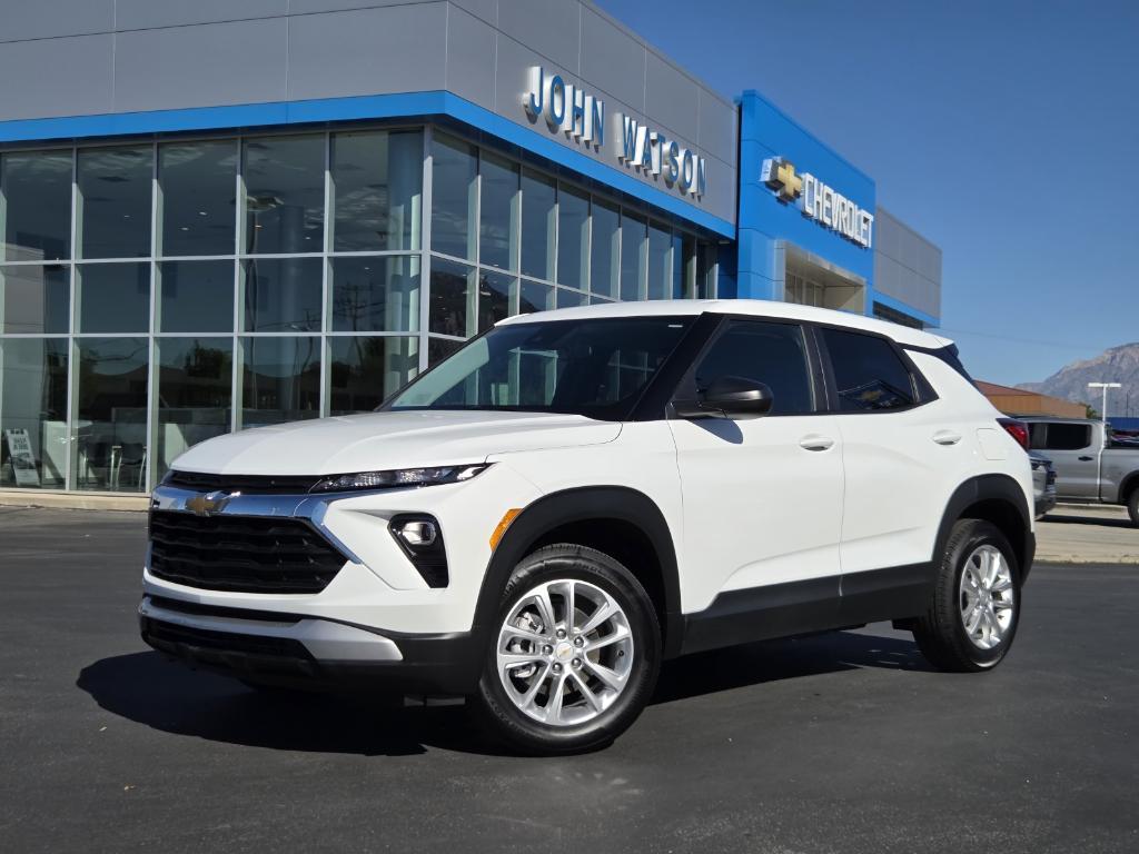 used 2025 Chevrolet TrailBlazer car, priced at $25,921