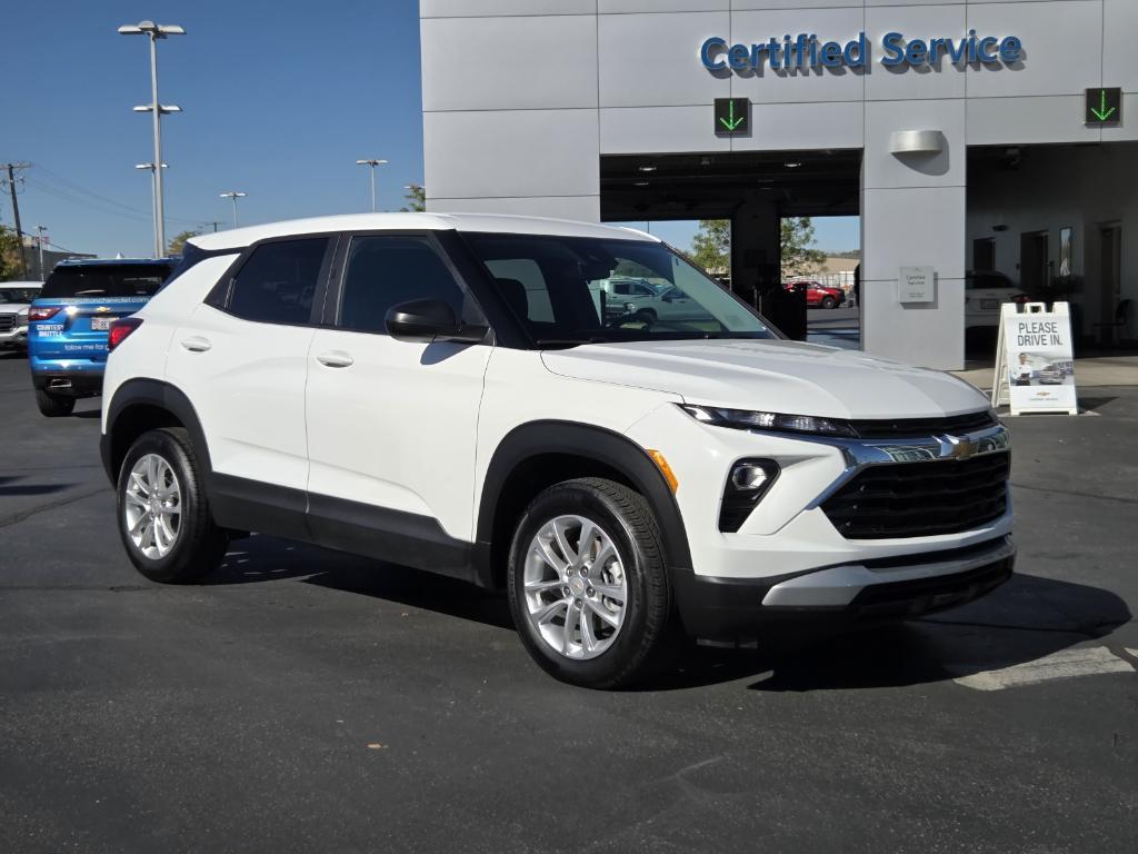 used 2025 Chevrolet TrailBlazer car, priced at $25,245
