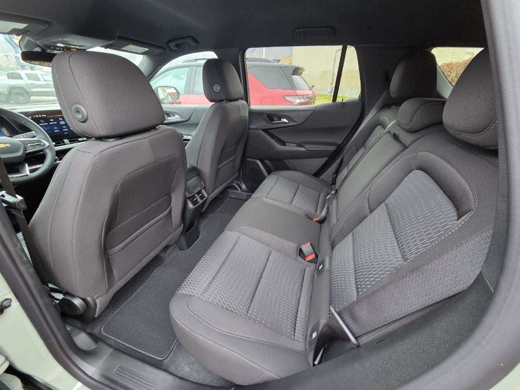 new 2026 Chevrolet Equinox car, priced at $32,495