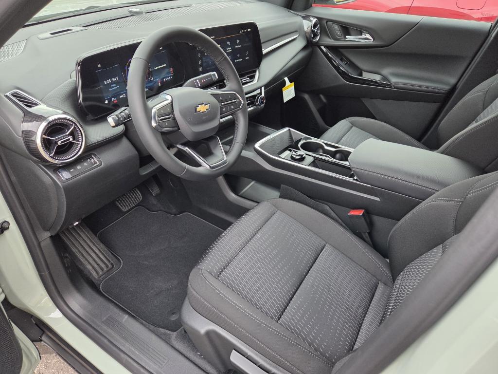 new 2026 Chevrolet Equinox car, priced at $32,495