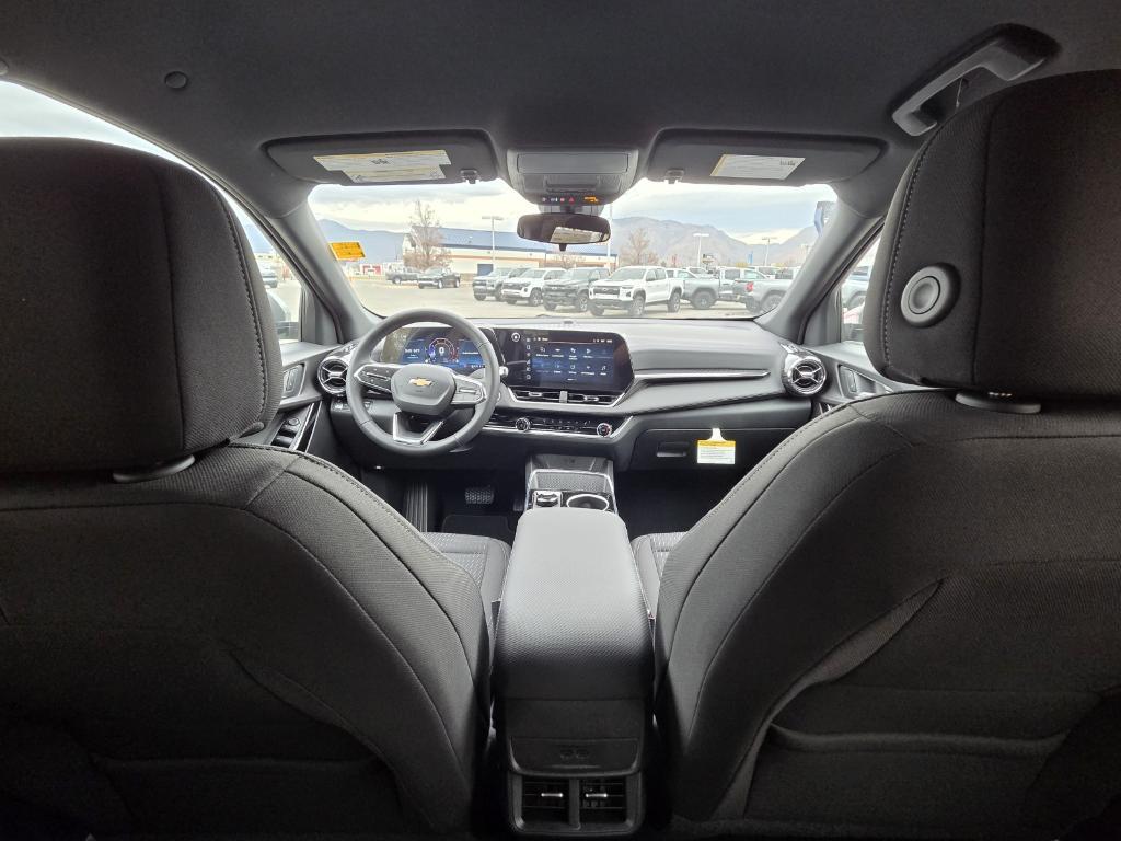 new 2026 Chevrolet Equinox car, priced at $32,495