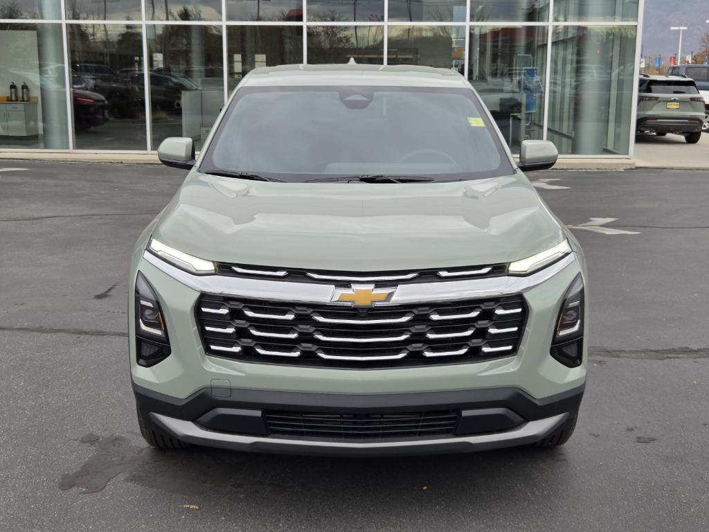 new 2026 Chevrolet Equinox car, priced at $32,495
