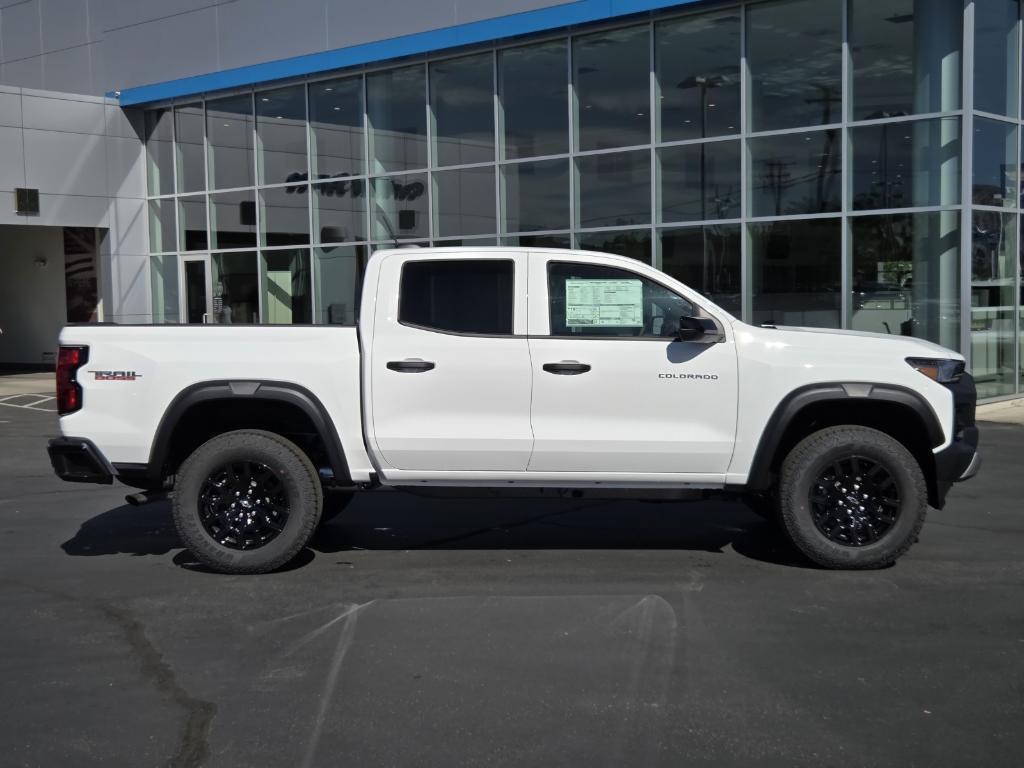 new 2026 Chevrolet Colorado car, priced at $44,920
