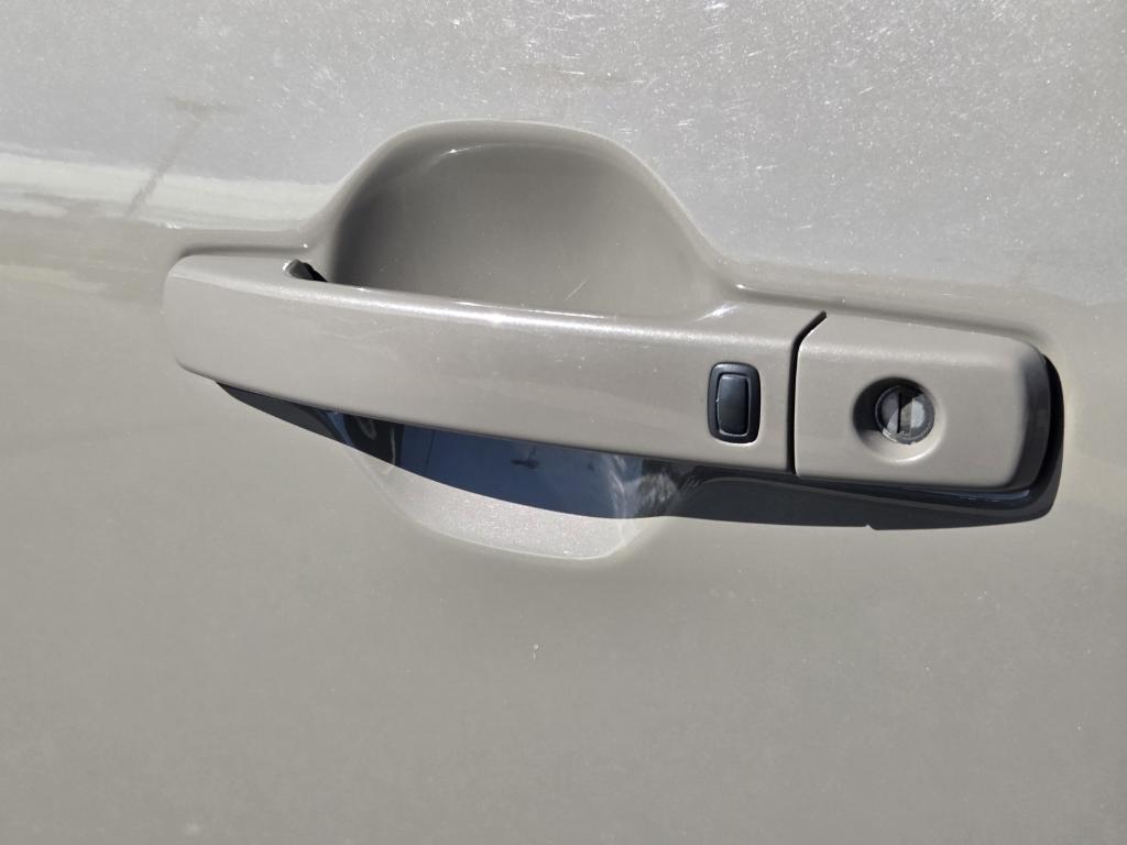 used 2022 Nissan Frontier car, priced at $34,421