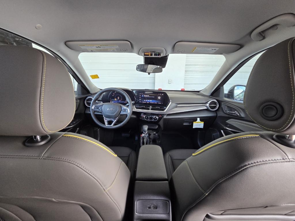 new 2025 Chevrolet Trax car, priced at $25,895