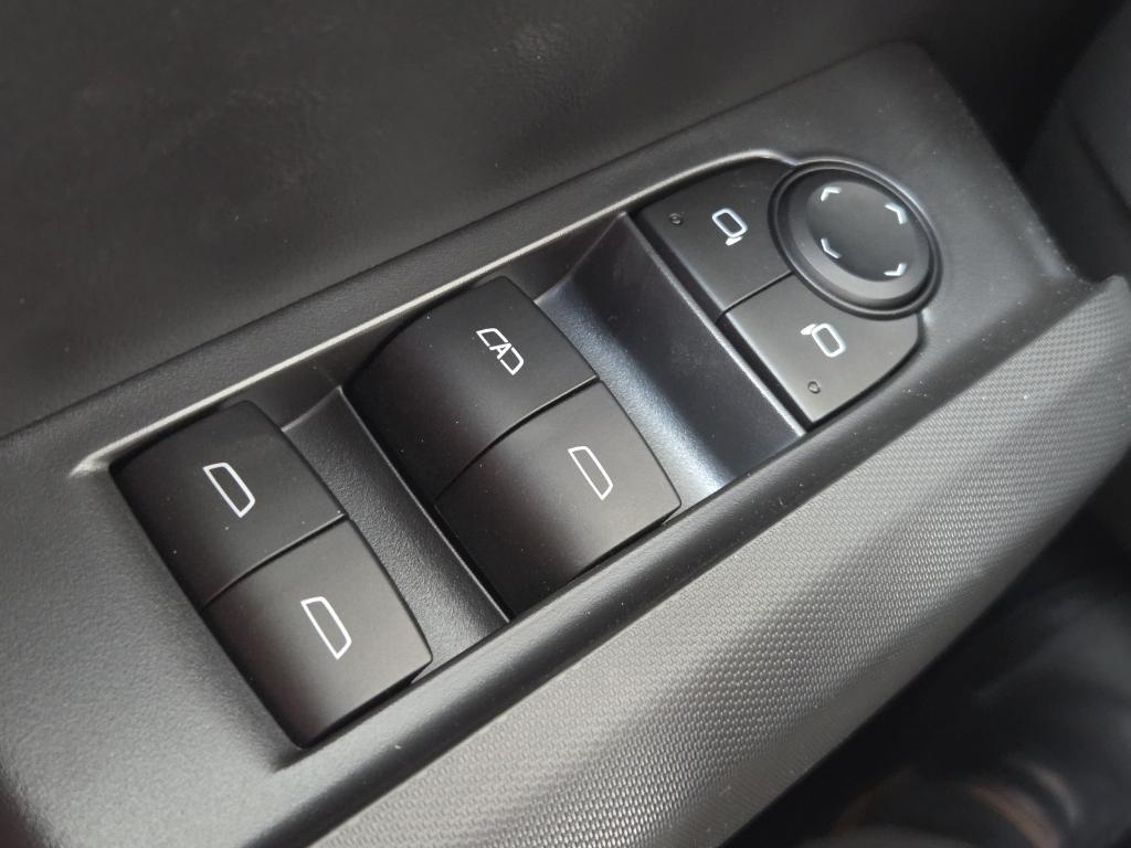 new 2025 Chevrolet Colorado car, priced at $42,070