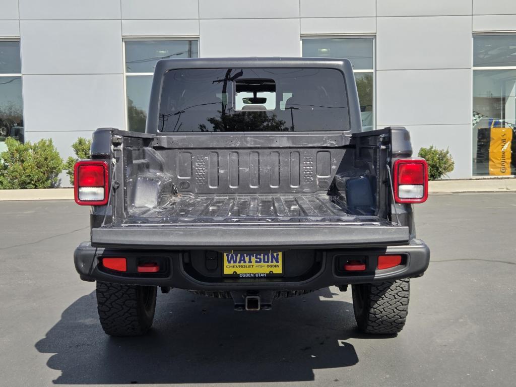 used 2020 Jeep Gladiator car, priced at $34,421