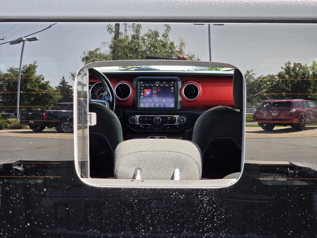 used 2020 Jeep Gladiator car, priced at $34,421