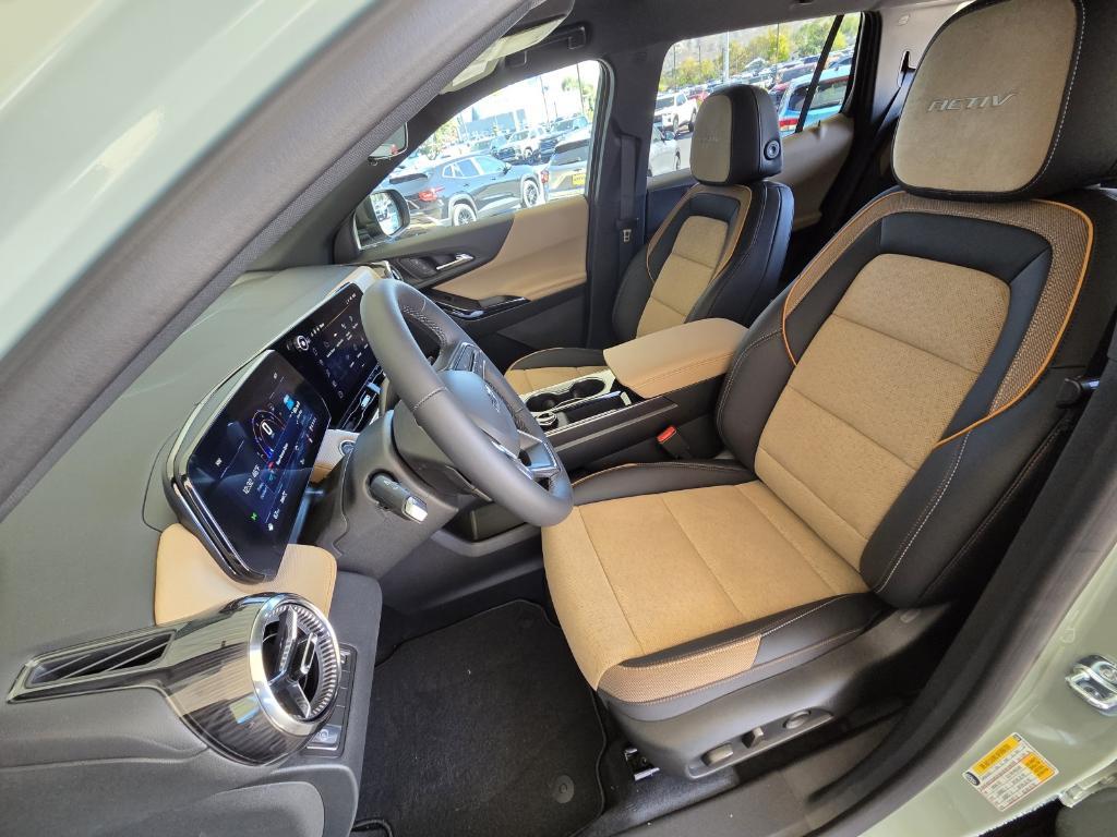 new 2026 Chevrolet Equinox car, priced at $39,290