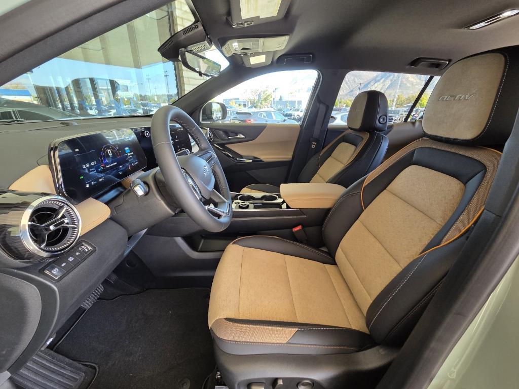 new 2026 Chevrolet Equinox car, priced at $39,290