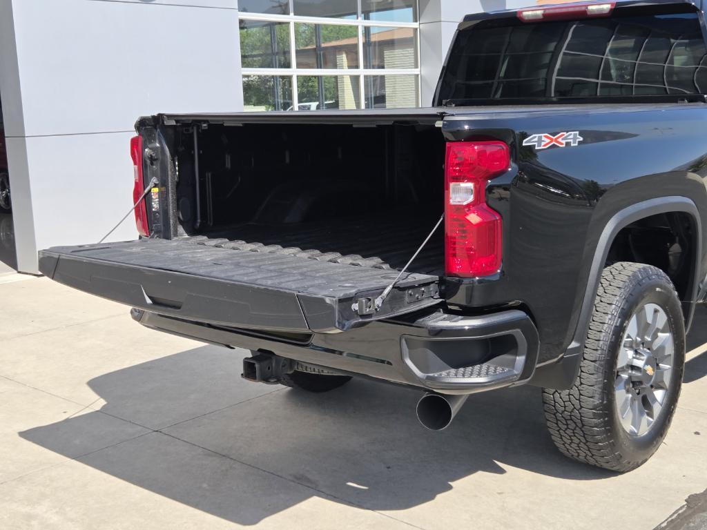 used 2022 Chevrolet Silverado 2500 car, priced at $52,881