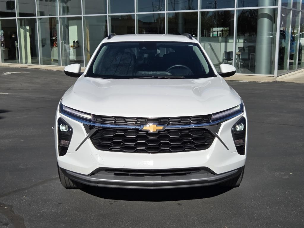 used 2024 Chevrolet Trax car, priced at $21,991