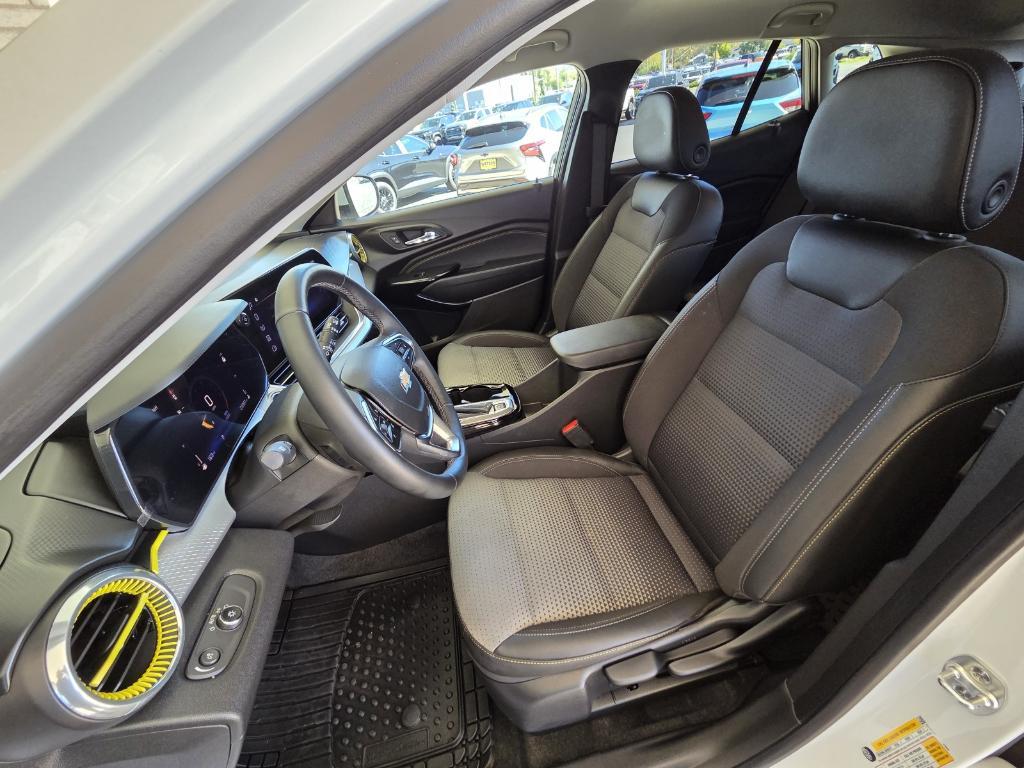 used 2024 Chevrolet Trax car, priced at $21,991