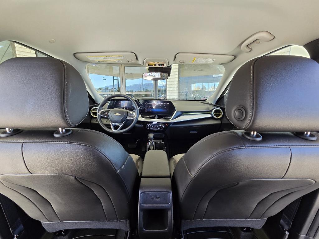 used 2024 Chevrolet Trax car, priced at $21,991