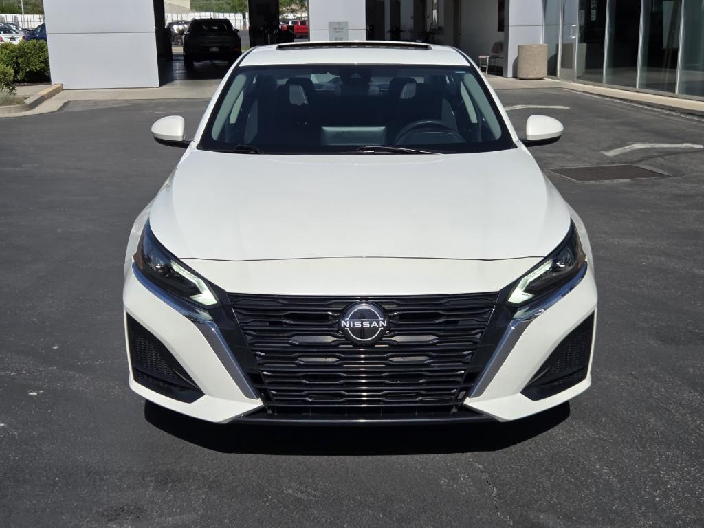 used 2023 Nissan Altima car, priced at $25,881