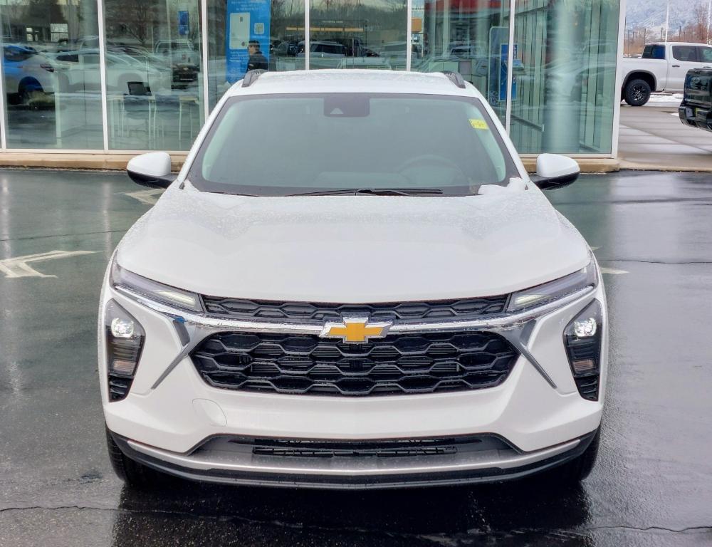 new 2025 Chevrolet Trax car, priced at $24,844